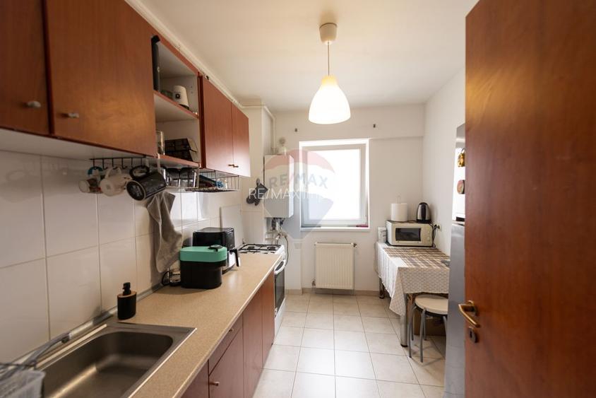 Apartament cu 2 camere de vanzare, mobilat-utilat, Confort City - 19