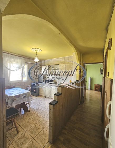 Locuinta spatioasa cu balcon, zona Tasnad Manastur - 7