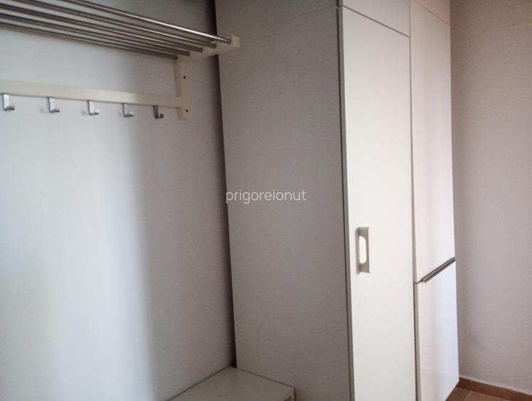 Garsonieră confort I de închiriat, parțial mobilată, Bld. Gării, Nr. 21 - 12