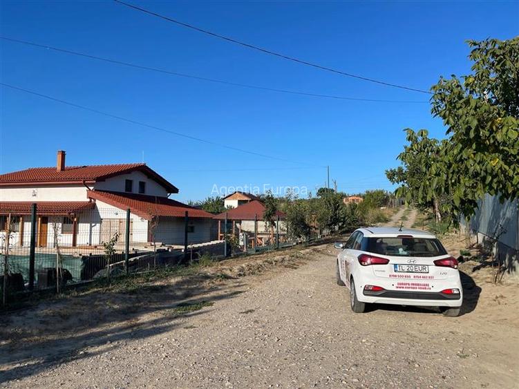 Teren intravilan de vanzare in localitatea Nufaru - 2