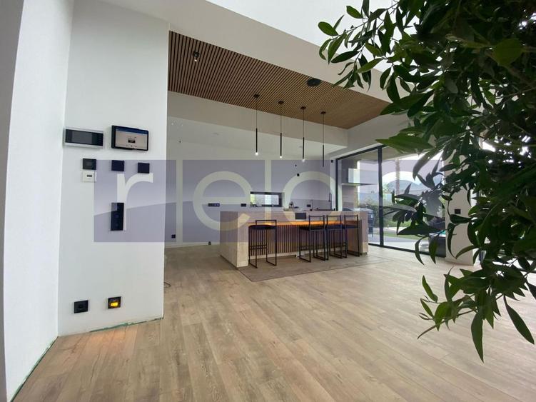 VANZARE- VILA -SMART -PASIVA -UNICAT - CORBEANCA - 12