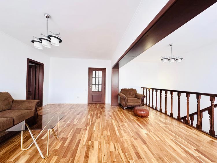 Penthouse  2025/ 5 Camere / Aviatiei - Promenada Mall / Parcare 2 Locuri
