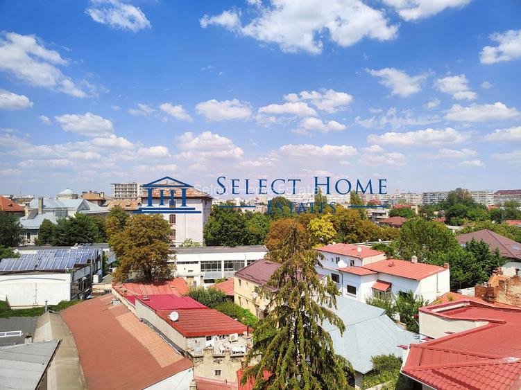 Bloc 2010| Ultracentral| Matei Voievod| 76 mp| View Superb - 16