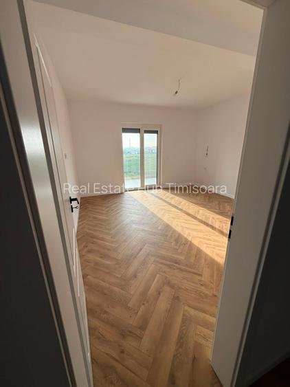Casa tip duplex de vânzare in Covaci- - 10