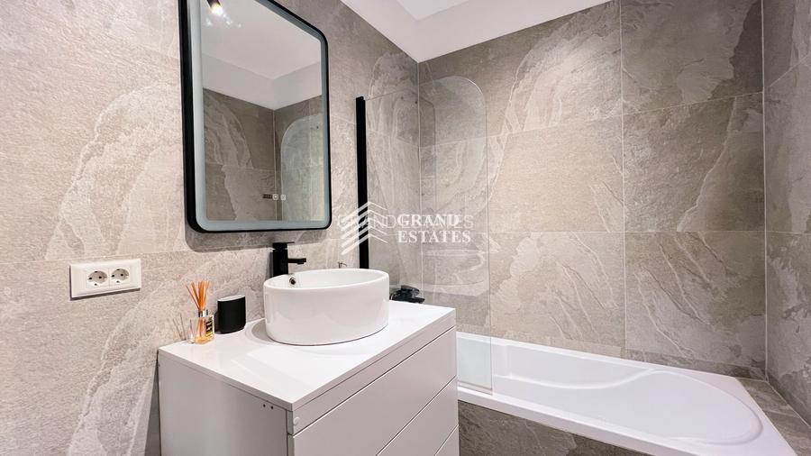 Închiriere apartament 2 camere decomandat | etaj 1 | Loc de parcare - 10