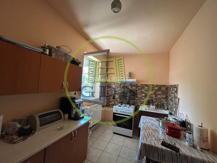 Casa D+P+1, 270 MP utili, Central - 8