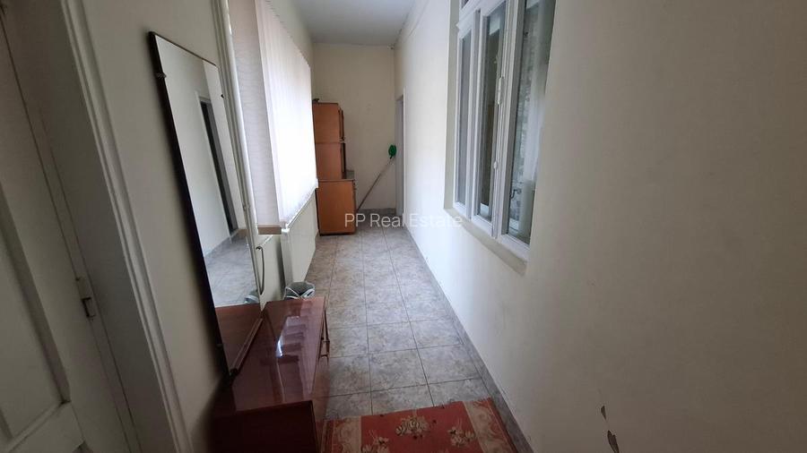 Casa caramida (zona Tomis II) - 3 camere + teren 176 mp - 6