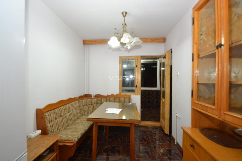 ap.2 camere, et.2, zona Aradului - 4