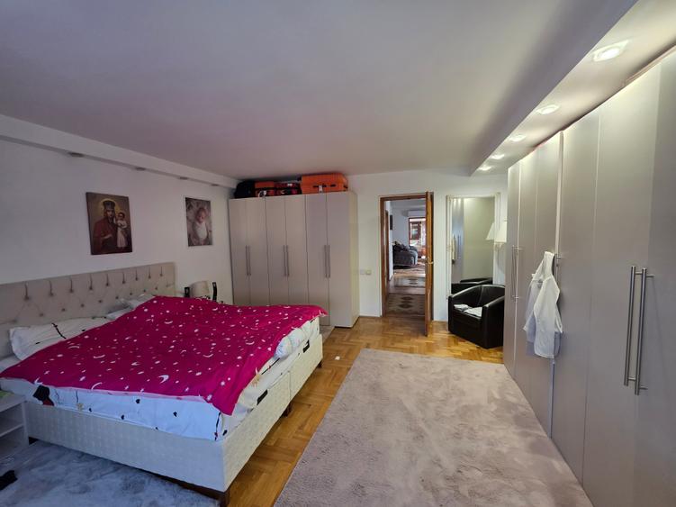 De vanzare casa zona Eminescu
