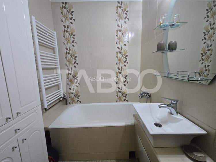 Apartament decomandat 3 camere de inchiriat 64 mp zona Strand Sibiu - 11