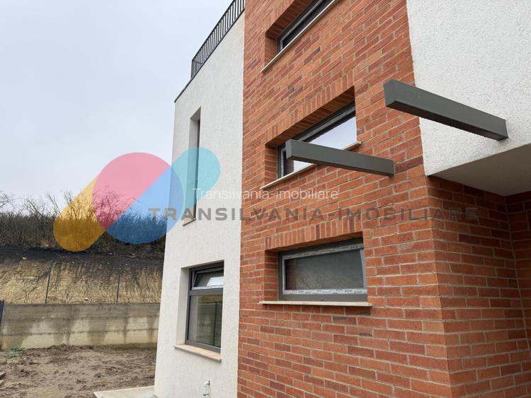 Unitate duplex, 170mp cu garaj in Voronet - 13