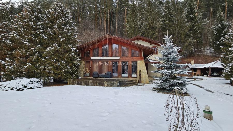 Vilă de lux cu 4 camere de vânzare în Câmpulung Moldovenesc, Suceava - 44