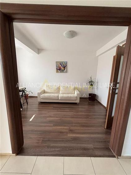 Apartament 3 camere de vanzare – 58 mp – etaj 3/3 – pret 105.000 euro - 12