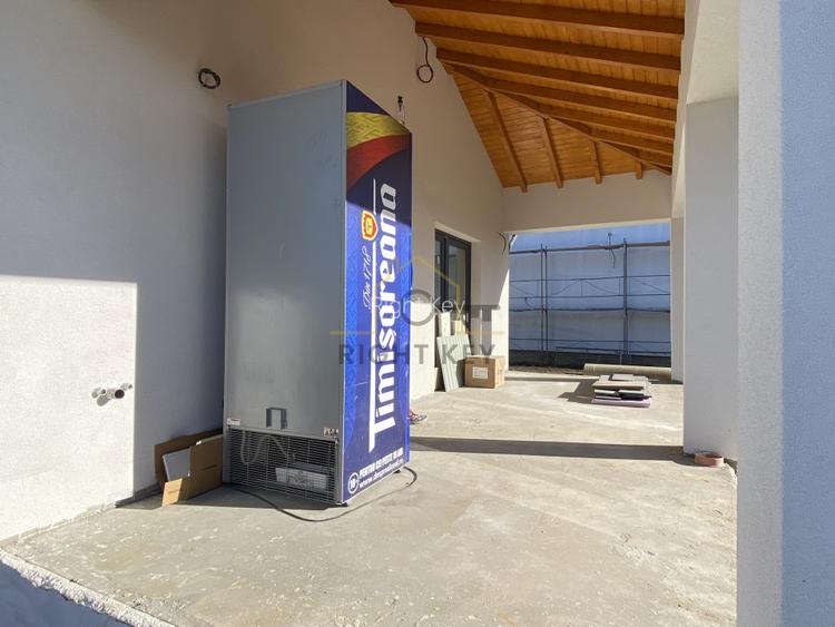 Oportunitate! Vila moderna 4 cam, asfalt, toate utilitatile! Comision0 - 8