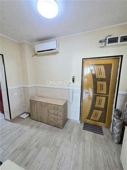 Apartament 2 Camere, Decomandat, Zona Salvare - Scoala 8 - 17
