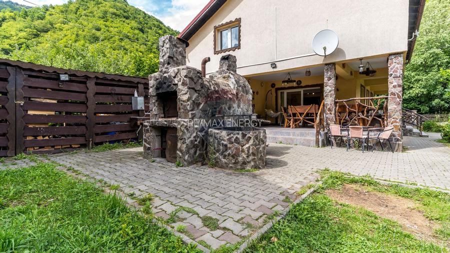 Cabana de vânzare –Mărișel, 10 camere, terasa 41mp, piscină, ciubăr - 7