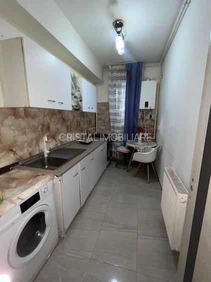 Inchiriere Apartament cu 3 camere Ozana, centrala proprie, demisol - 6