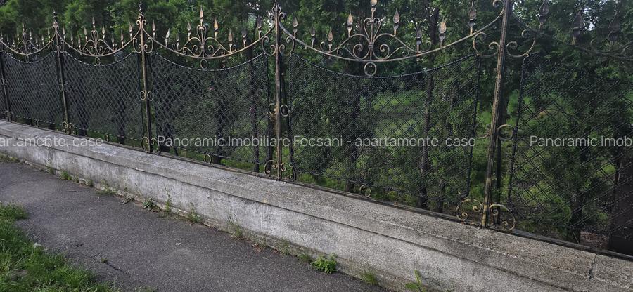 Teren d e vanzare 14000 mp , ultracentral Odobesti - 7