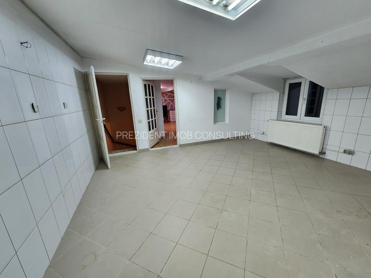 Vila de inchiriat 5 minute metrou Brancoveanu - 14