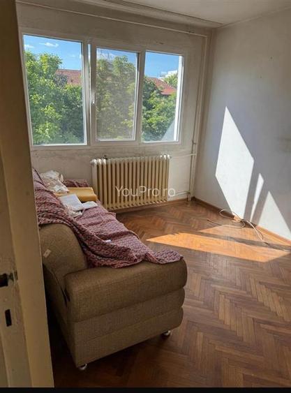 Apartament  spatios cu 2 camere  etaj 4 Ghe Lazar - 4