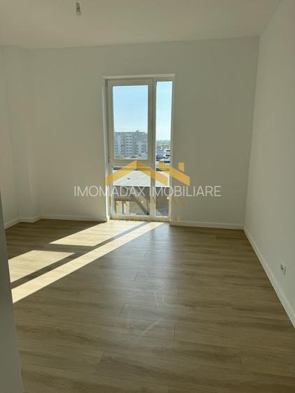 Apartament -Torontalului -3 camere -2 băi - - 13
