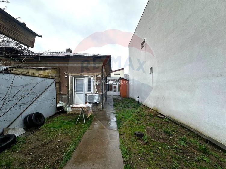 Casă / Vilă cu 3 camere de vânzare în zona Straulesti - 2