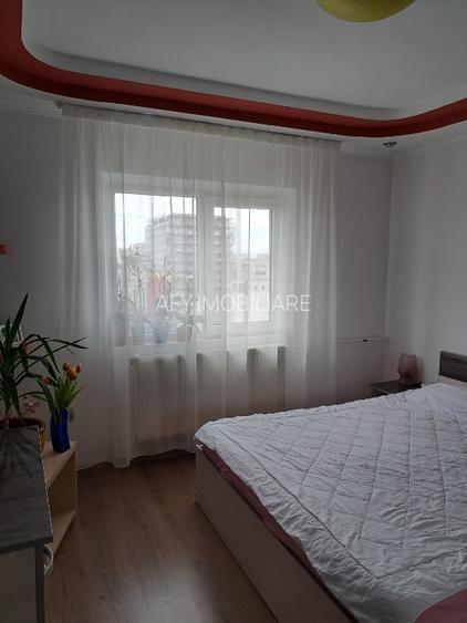 De Inchiriat apartament 4 camere 96 mp, Zona 13 Septembrie - 10