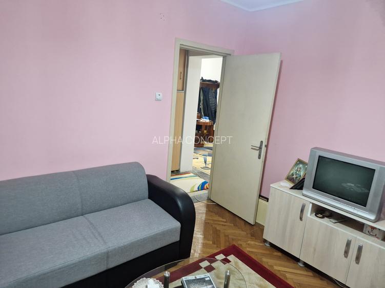 Apartament 3 camere  Centru - 2