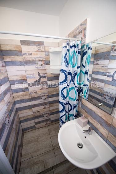 Exclusiv! Pensiune 6 camere - Vama Veche - Centru - 239.000 euro  (Cod E8) - 29