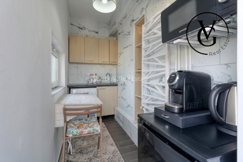 Garsoniera pe Calea Victoriei - Terasa spatioasa  - 7