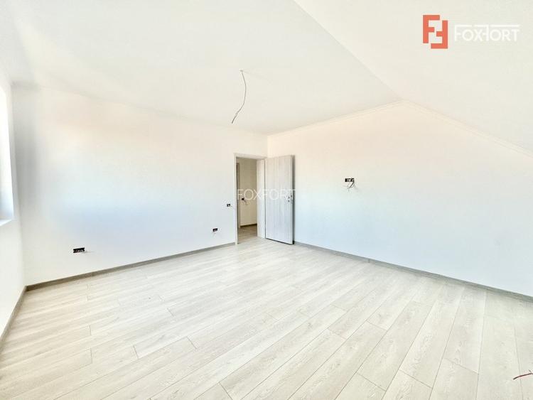 COMISION 0% Duplex cu 4 camere, toate utilitatile - Mosnita, Drumul Boilor - 11