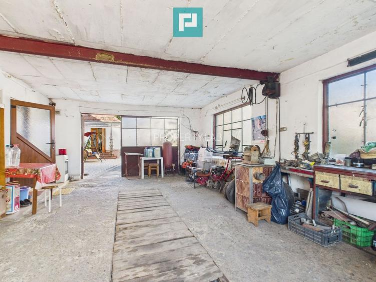 Casă cu 4 camere, curte și atelier mecanic - Sebeș - 11