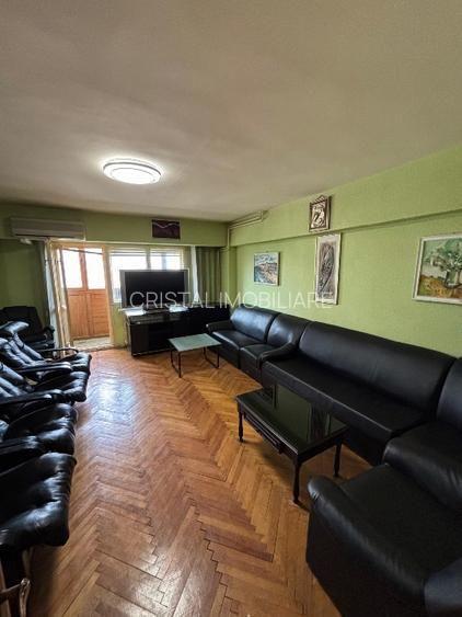 Vânzare Apartament 3 Camere Decomandat Bulevardul Decebal / Piața Alba Iulia - 2