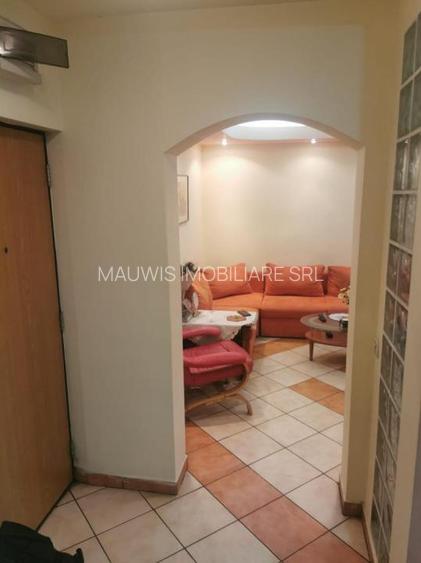 Vand apartament 3 camere pe Prelungirea Ferentari - 4