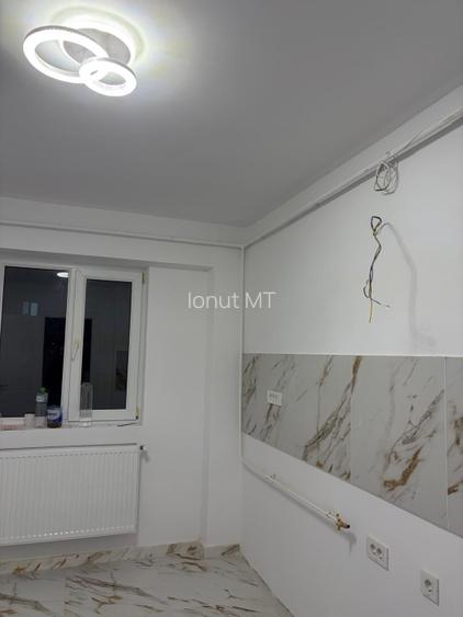 PROPRIETAR Apartament complet renovat bloc A6 4 camere - 11