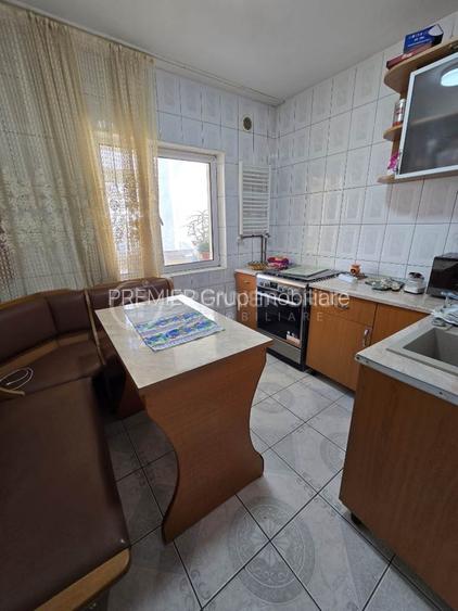 Etaj 3! Apartament 3 camere 72mp 2 bai, Nicolina, decomandat + CT - 6