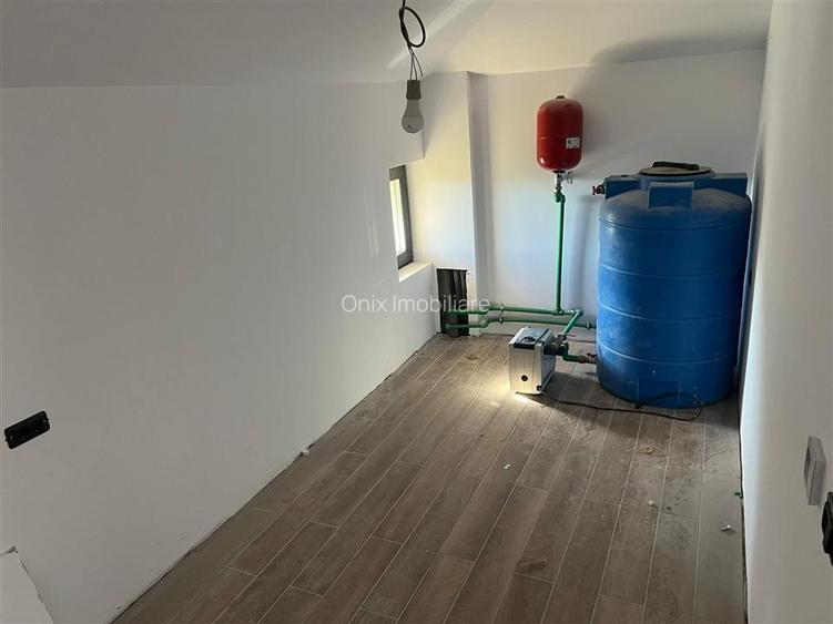 Pensiune noua de vanzare in Slanic Prahova – 400 mp utili, zona centrala, ideala - 11