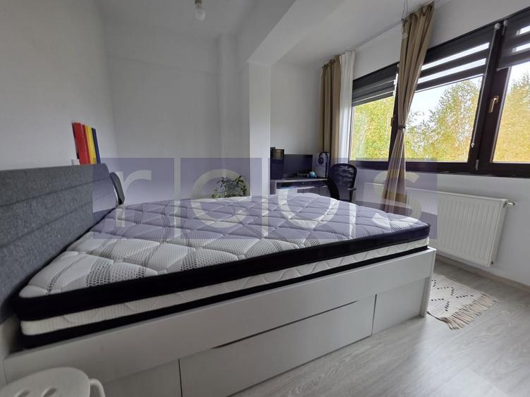 VANZARE 4 CAMERE -CARTIERUL LATIN   - 2x loc parcare - 6