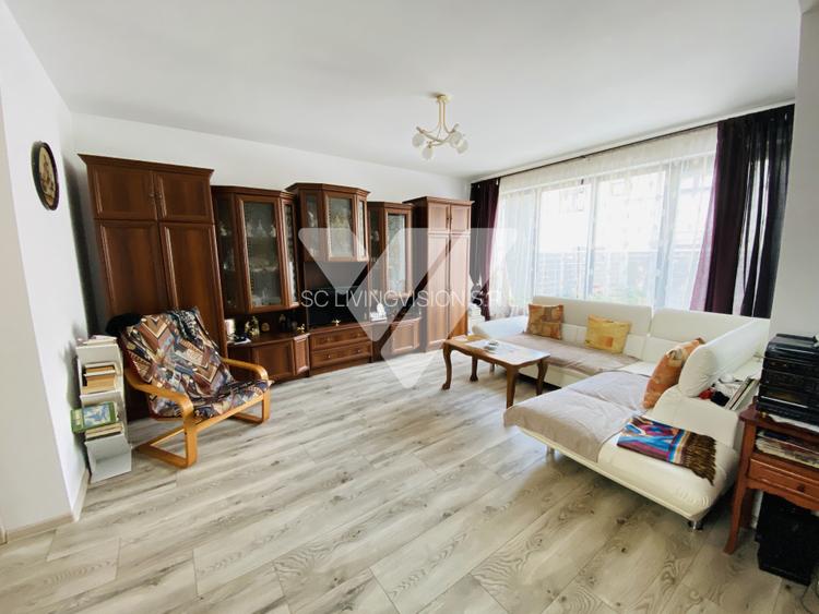 Casa triplex 4 camere mobilata de vanzare in Selimbar Sibiu - 2