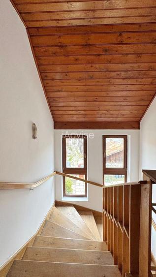 VILA  SPATIOASA IN CENTRUL VECHI - 14