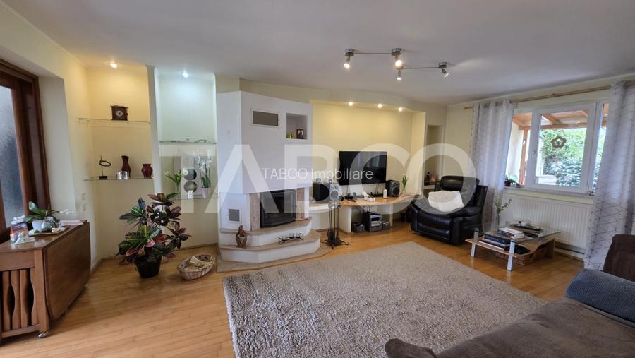 Duplex spatios de vanzare in Sebes Drumul Petrestiului - 16