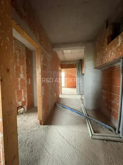 Casa Superba Nefinalizata | 600 m Utili | 2500 m Teren | Padure 100 m - 14