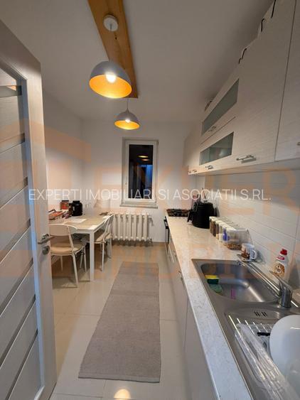 Apartament 2 camere de vanzare, situat in zona Tomis I - 7