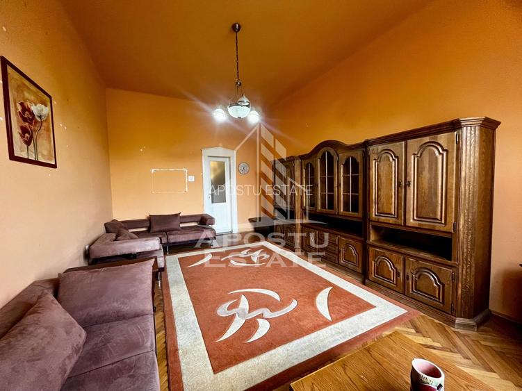 Apartament 2 camere in cladire istorica,etaj intermediar,zona Neptun - 4