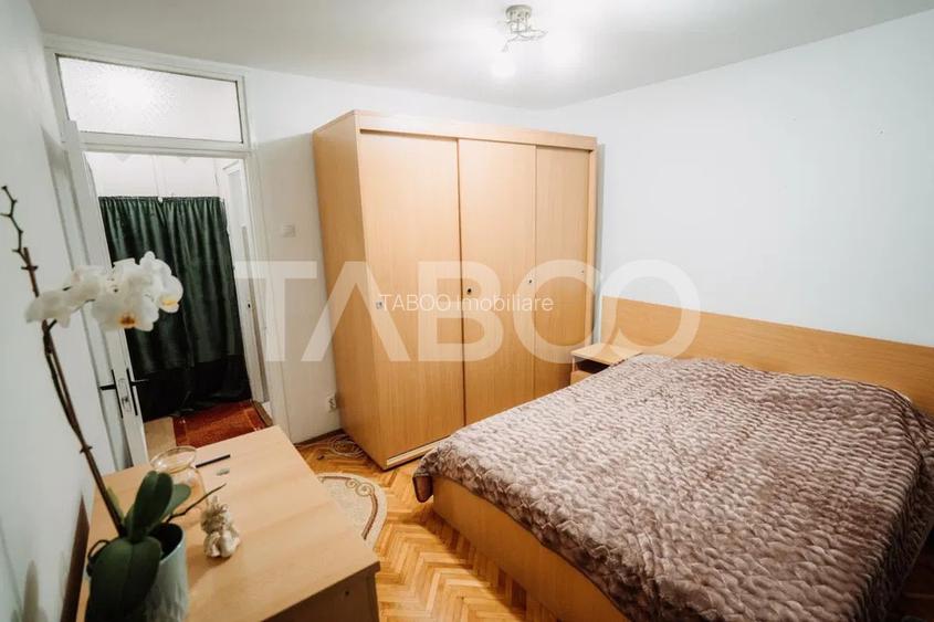 Apartament de inchiriat 2 camere mobilate utilate zona Strand - 5