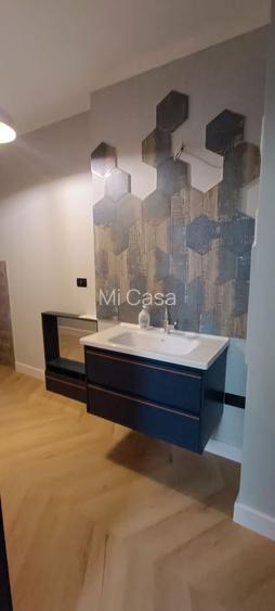 Spatiu de birouri in Centrul Civic-AFI - 11