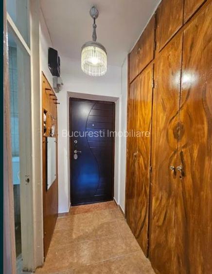 Garsoniera ,Pantelimon,Delfinului,bl.1979,reabilitat,et.3/10,Libera - 3