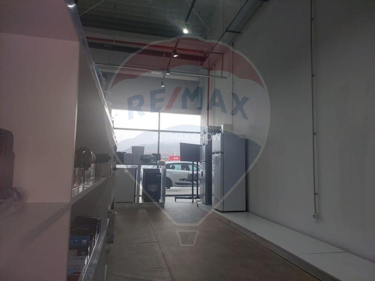 Preluare investitie–spatiu comercial amenajat in Complex Nest, Moinest - 12