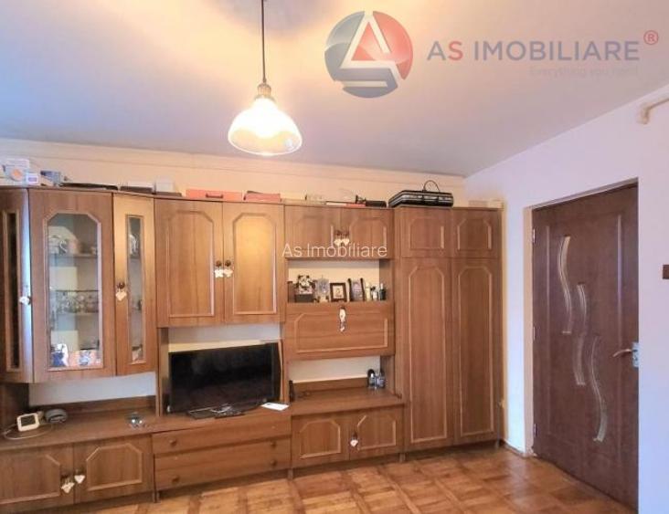 Garsoniera insorita, strada Traian, Brasov - 5