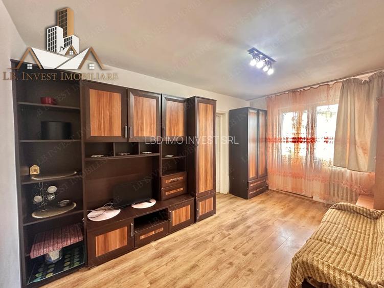 Apartament cu 2 camere- etaj 2 -zona Sagului - 3